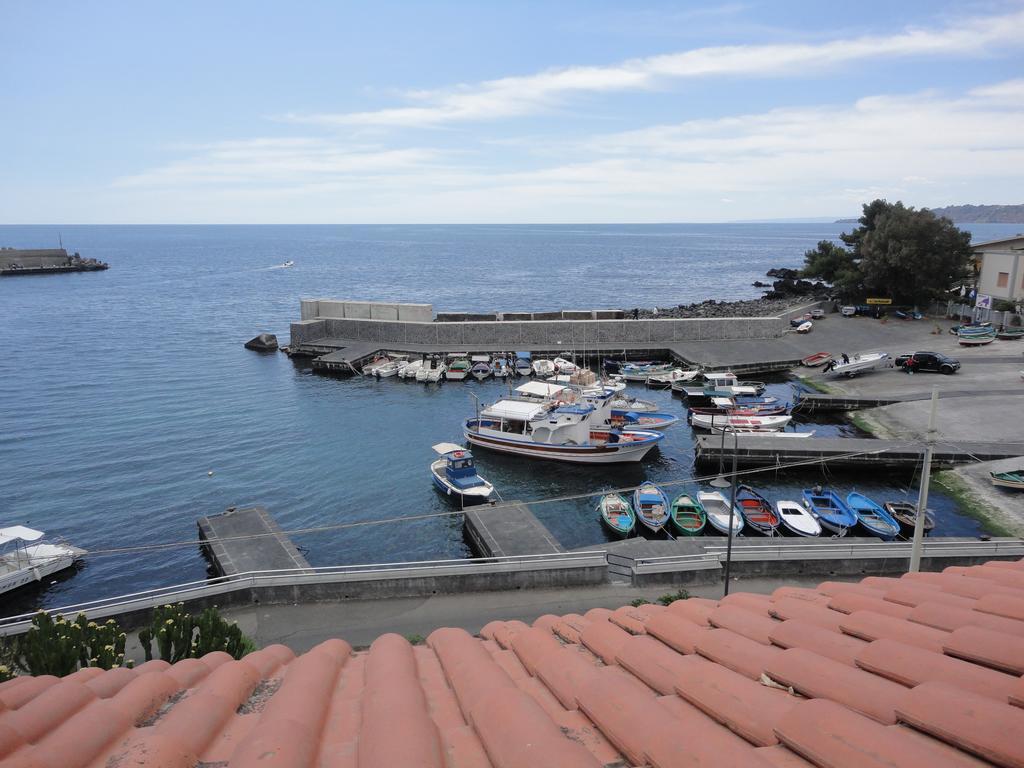 Appartamento Sul Mare Acireale Exteriér fotografie